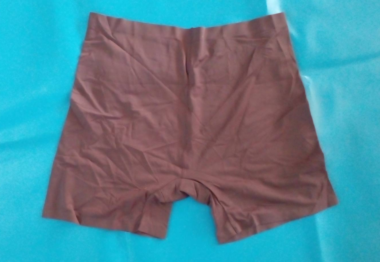 شورتک لیزری سایز L
